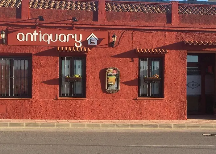 Hostel Casa Antiquary - Turistico