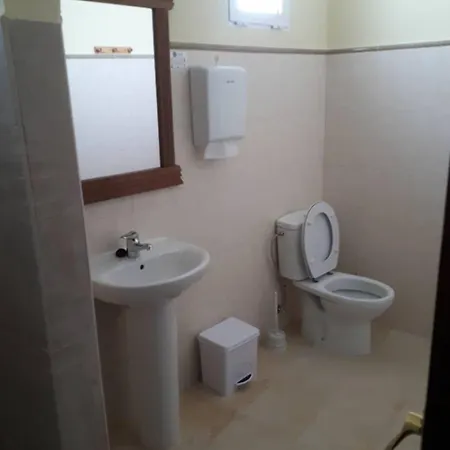 Casa Antiquary - Turistico אכסניה *