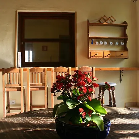 Vandrerhjem Casa Antiquary *