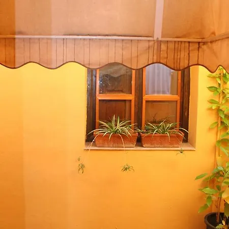 Casa Antiquary Vandrerhjem *